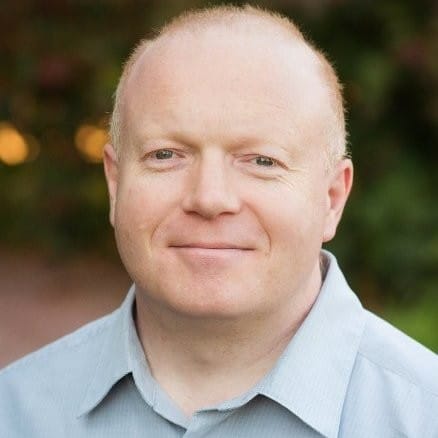 Headshot of Lee Gregory.