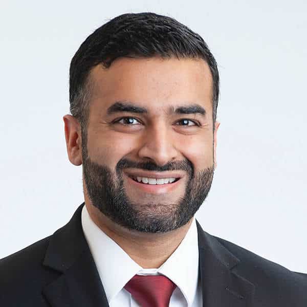 Portrait of Mohammad Nasar, Principal at Crowe